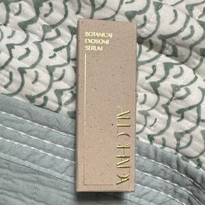 Alicia Yoon Botanical Exosome Serum